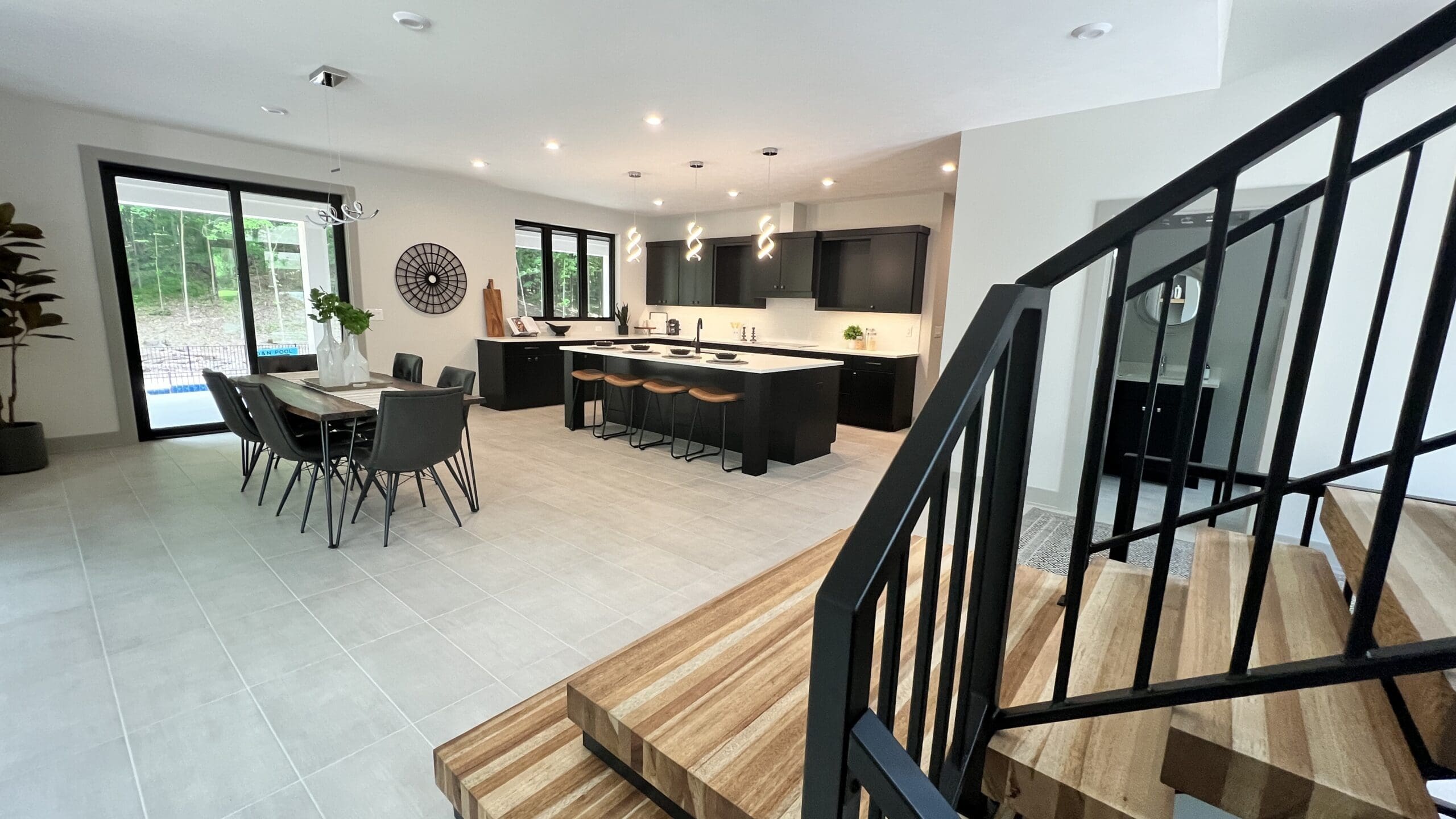 Free Design Appointments - Advanced Interiors