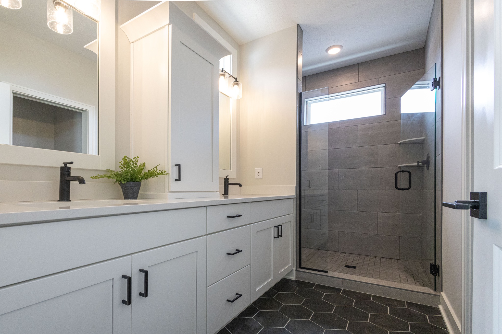 Spring Flooring and Tile Discount at Advanced Interiors