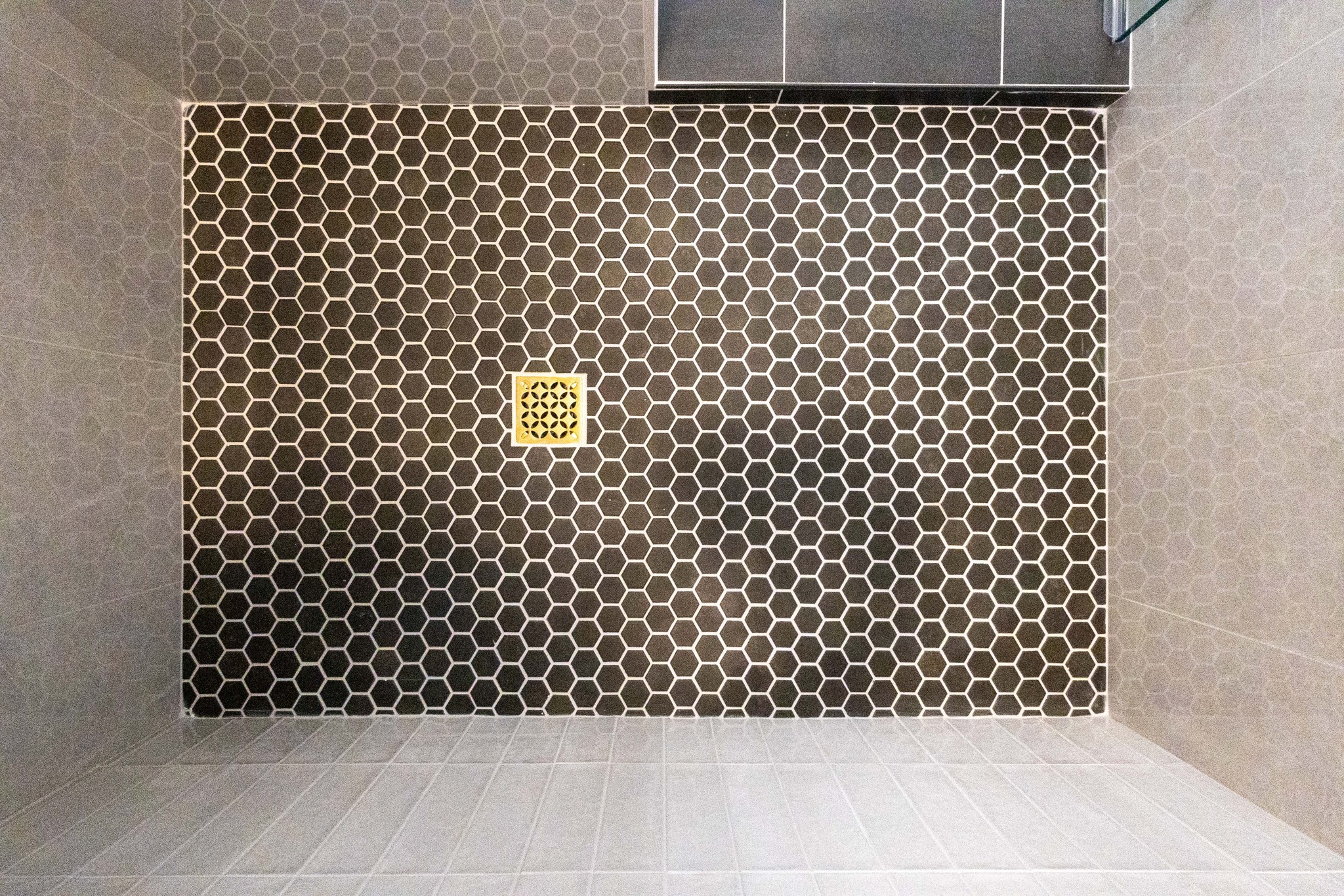 Overstock Flooring and Tile Sale at Advanced Interiors